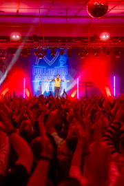 0182_Pullunder-Comedy-Mix